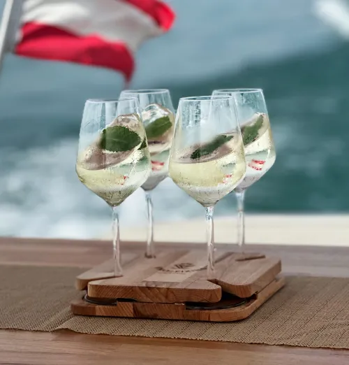 Vino-Fixino wine glass holder blue LED